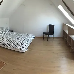 Hébergement de vacances Charmante Maison Proche De Dinan -dinard - St Malo, Pleslin-Trigavou